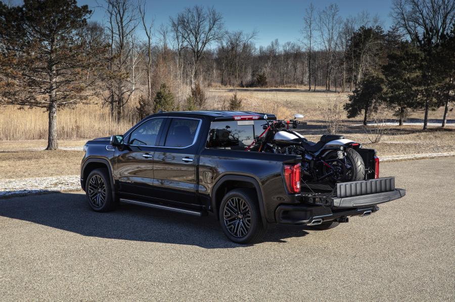  GMC Sierra Denali CarbonPro Edition Crew Cab 2019 года  (фото 19 из 25)